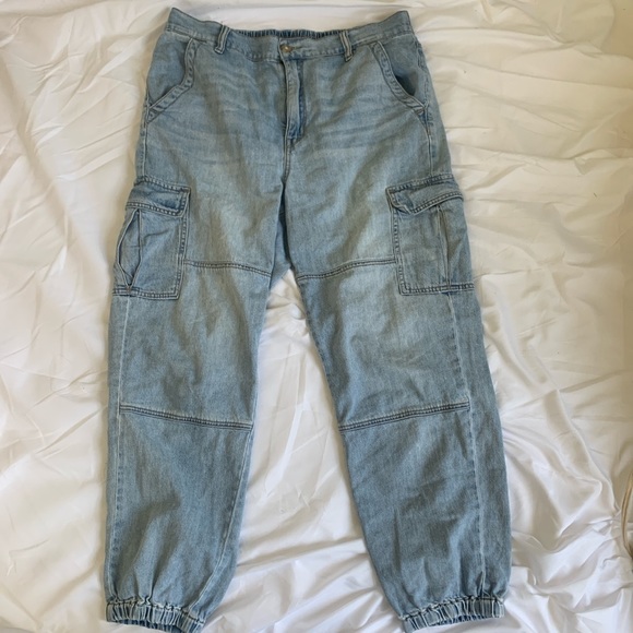 American Eagle Outfitters Denim - american eagle cargo joggers